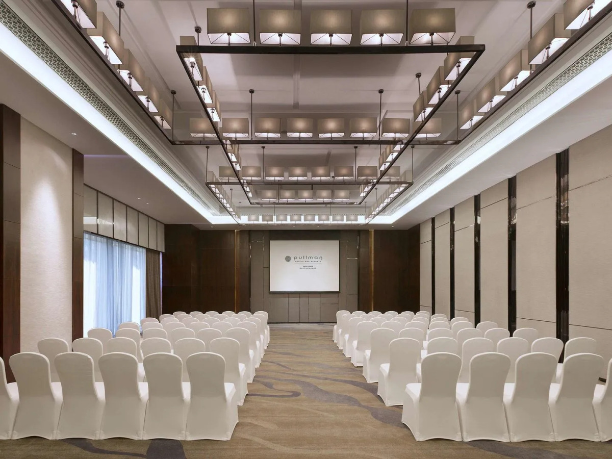 Pullman Yantai Center