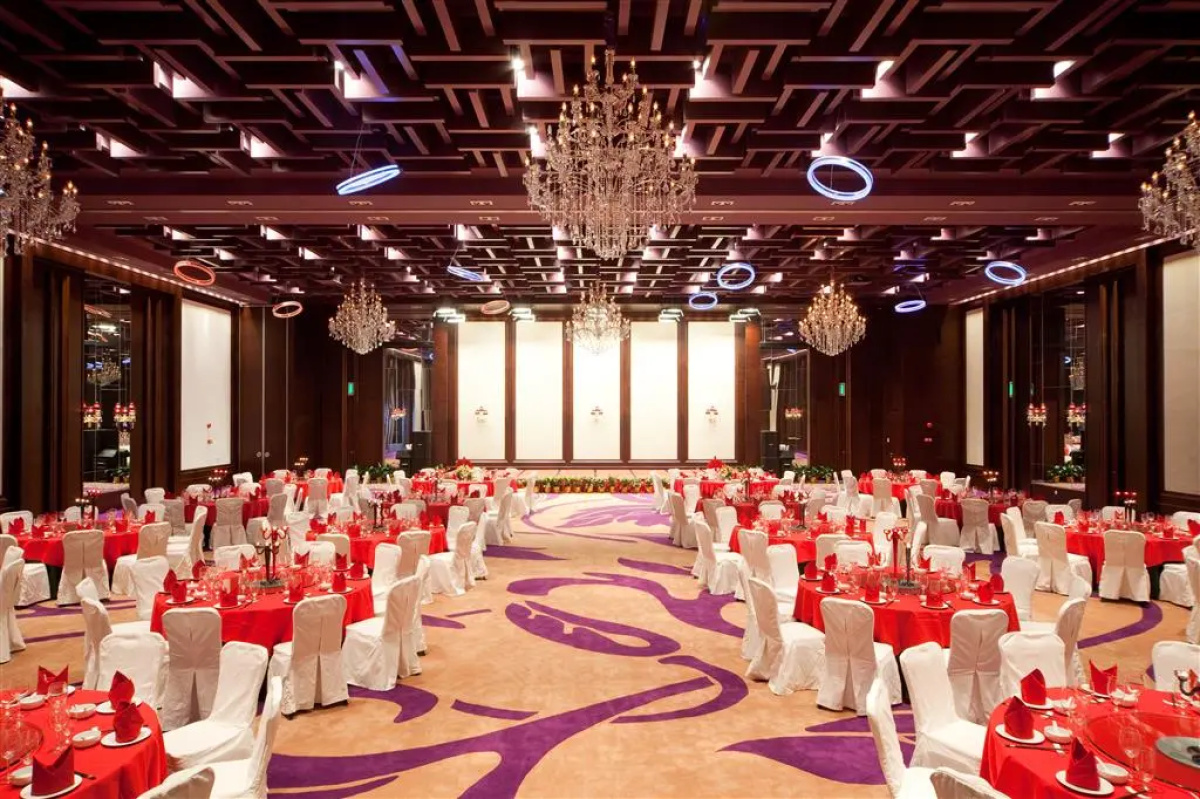 Royal Tulip Luxury Hotel Carat - Guangzhou