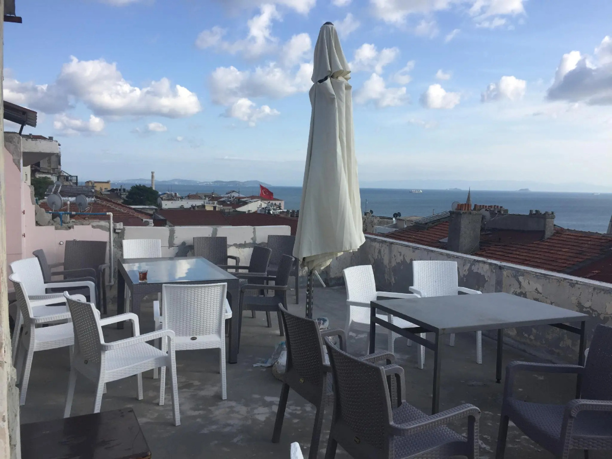 Istanbul Paris Hotel & Hostel