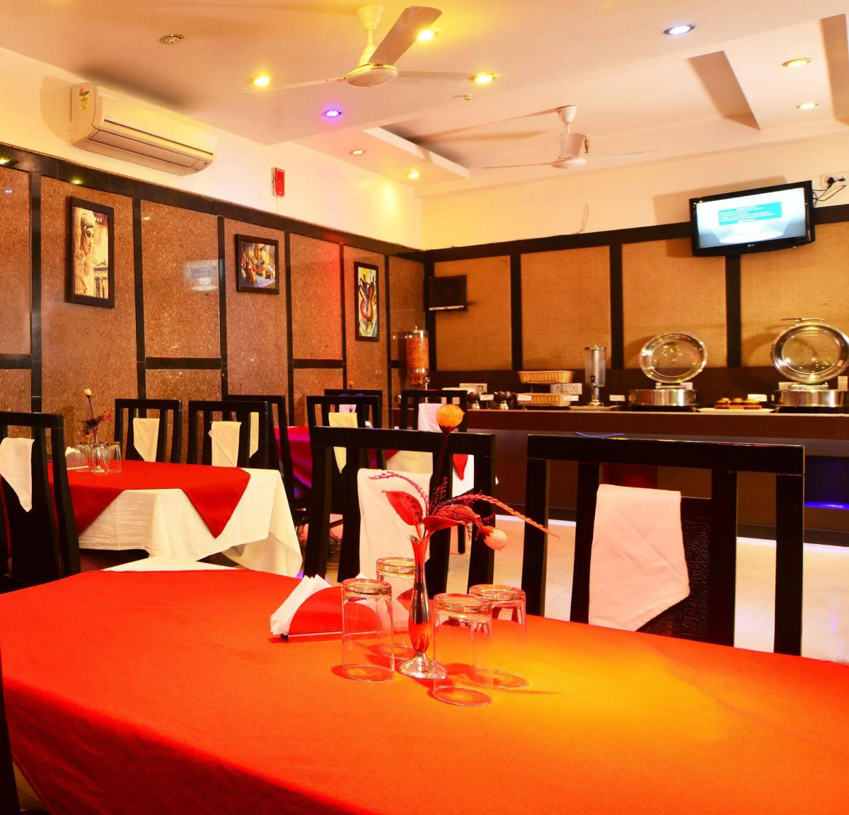 Hotel Shipra International