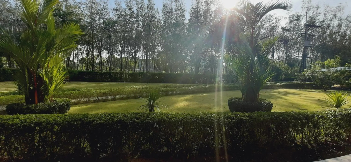 Phuket Sirinapha Resort