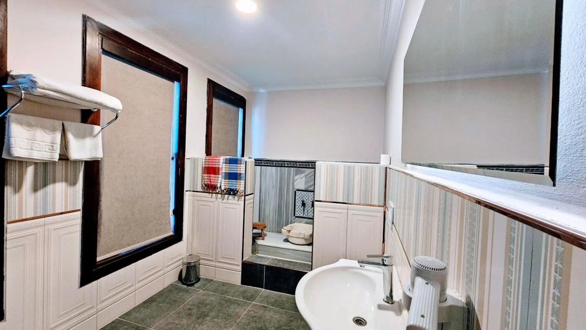 Otanti̇k Club Hotel & Spa