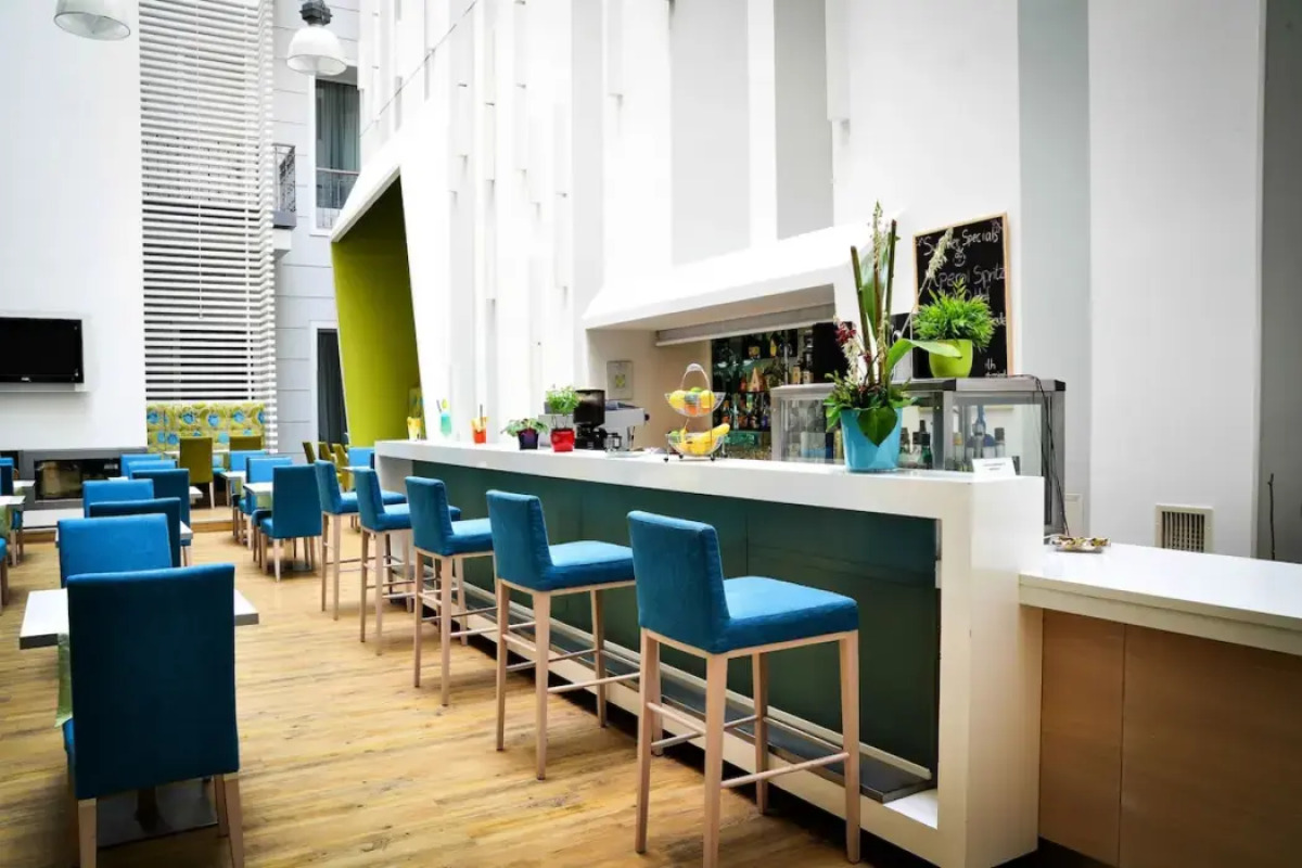 Atrium Fashion Hotel