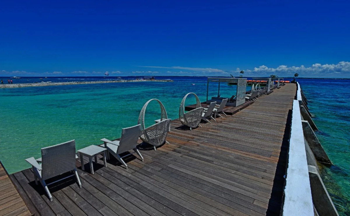 Costabella Tropical Beach Hotel