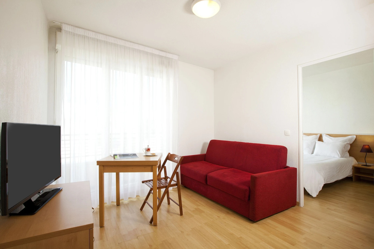 Séjours & Affaires Paris Nanterre