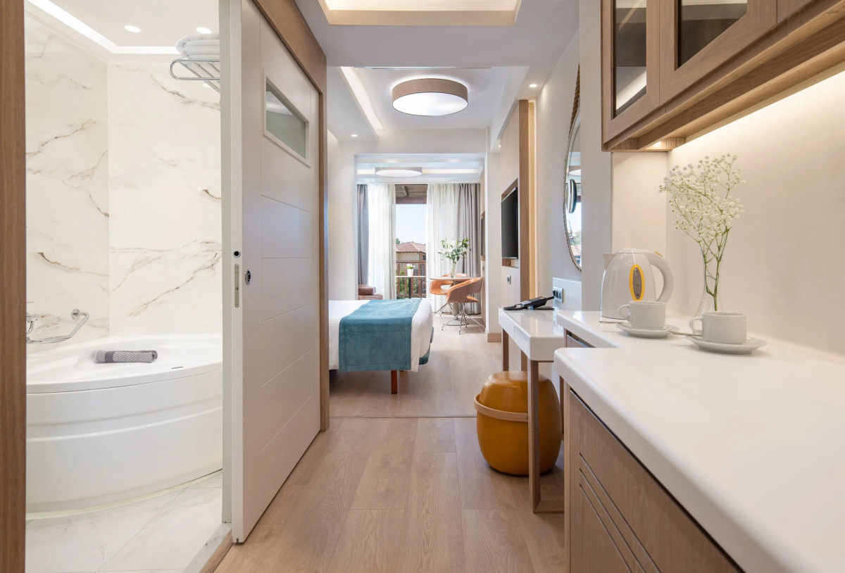 Anthemus Sea Beach Hotel & Spa