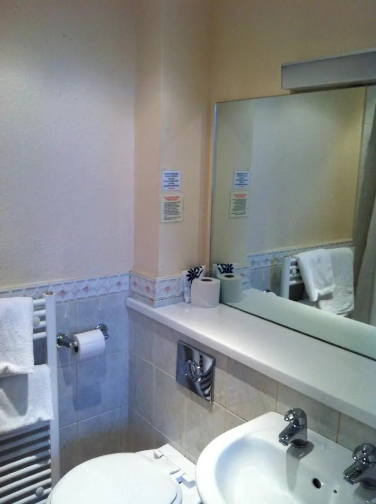 Wheatlands Lodge Hotel