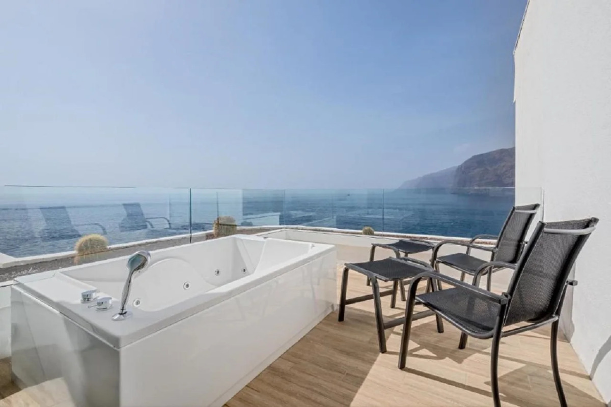 Отель Barcelo Santiago — Adults Only