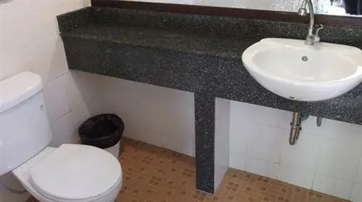 Kluay Mai Bungalow Beach