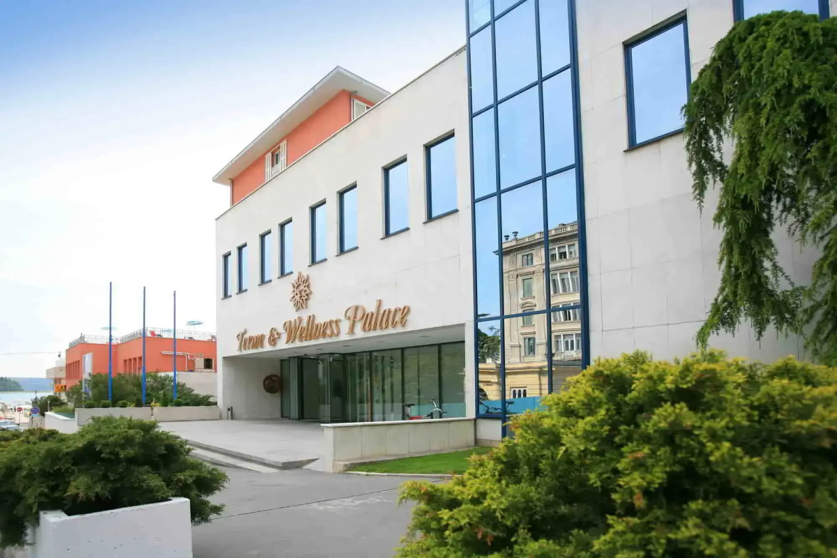 Wellness Hotel Apollo – Lifeclass Hotels & Spa, Portorož