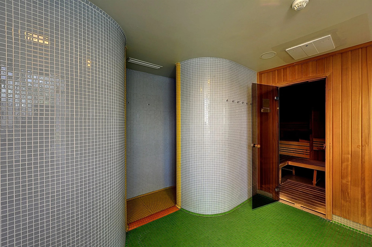 St. Joseph ROYAL REGENT