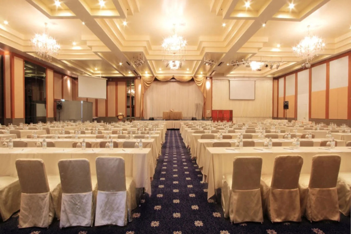 Royal Phuket City Hotel