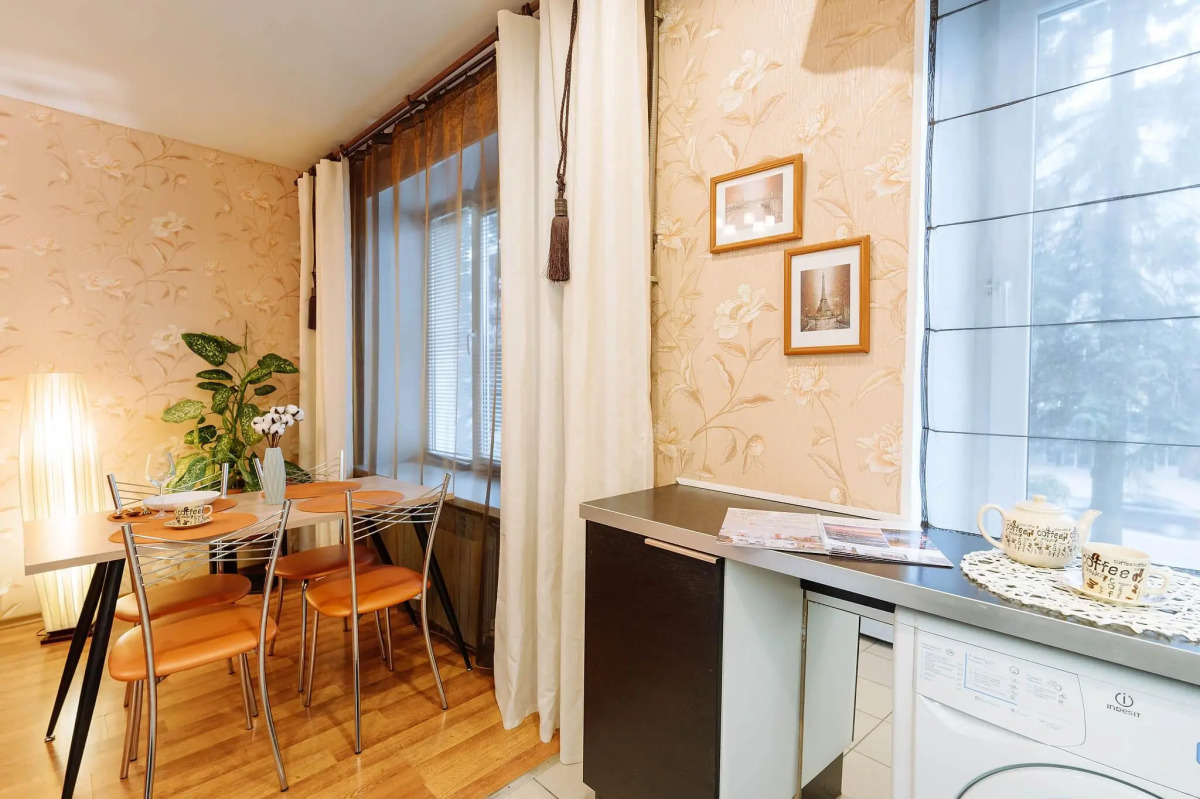 9 Ночей на проспекте Ленина 15