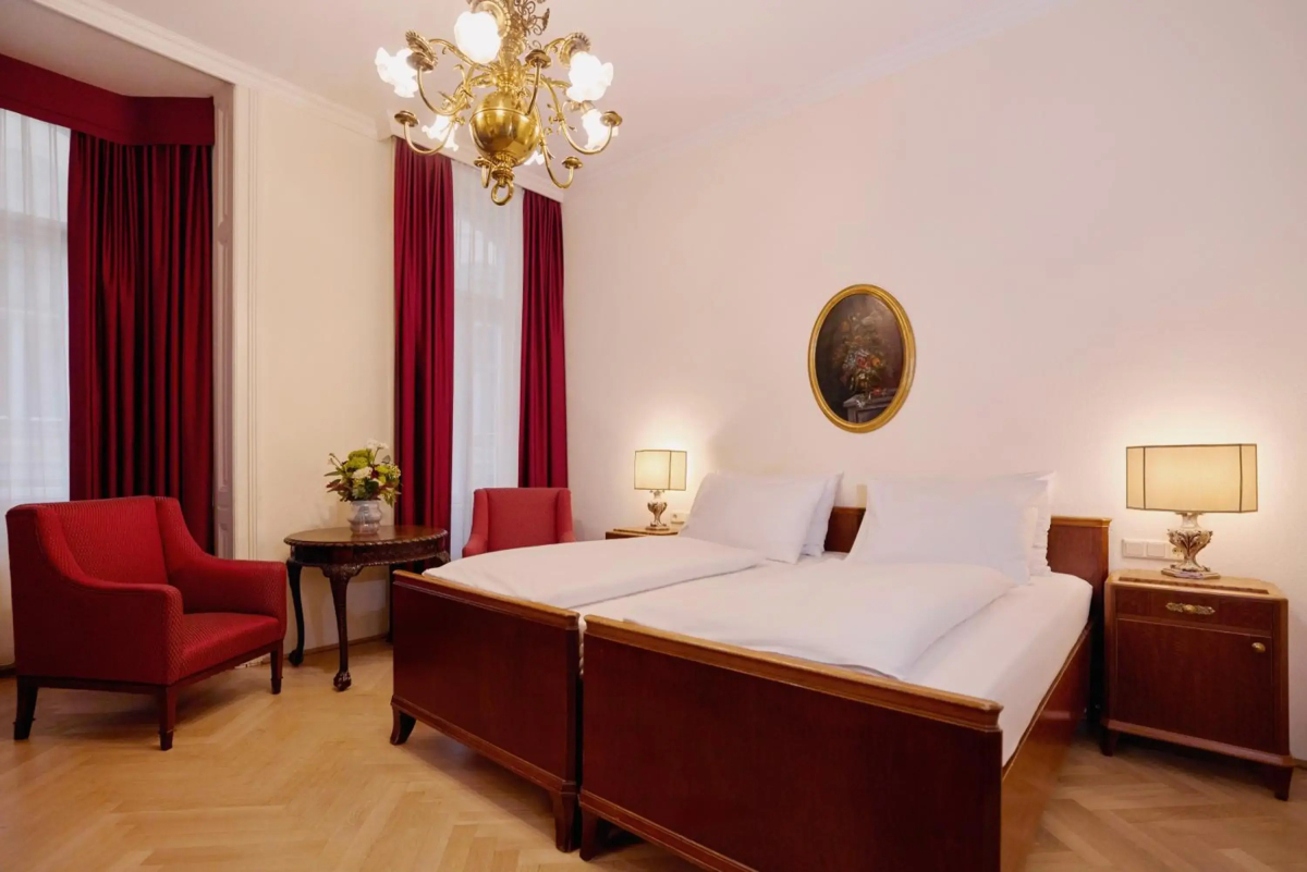 Graben Hotel