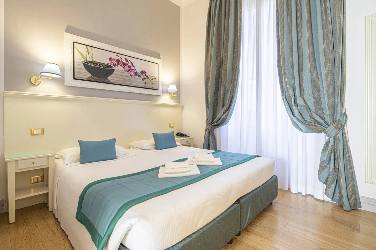 Отель Domus Castrense