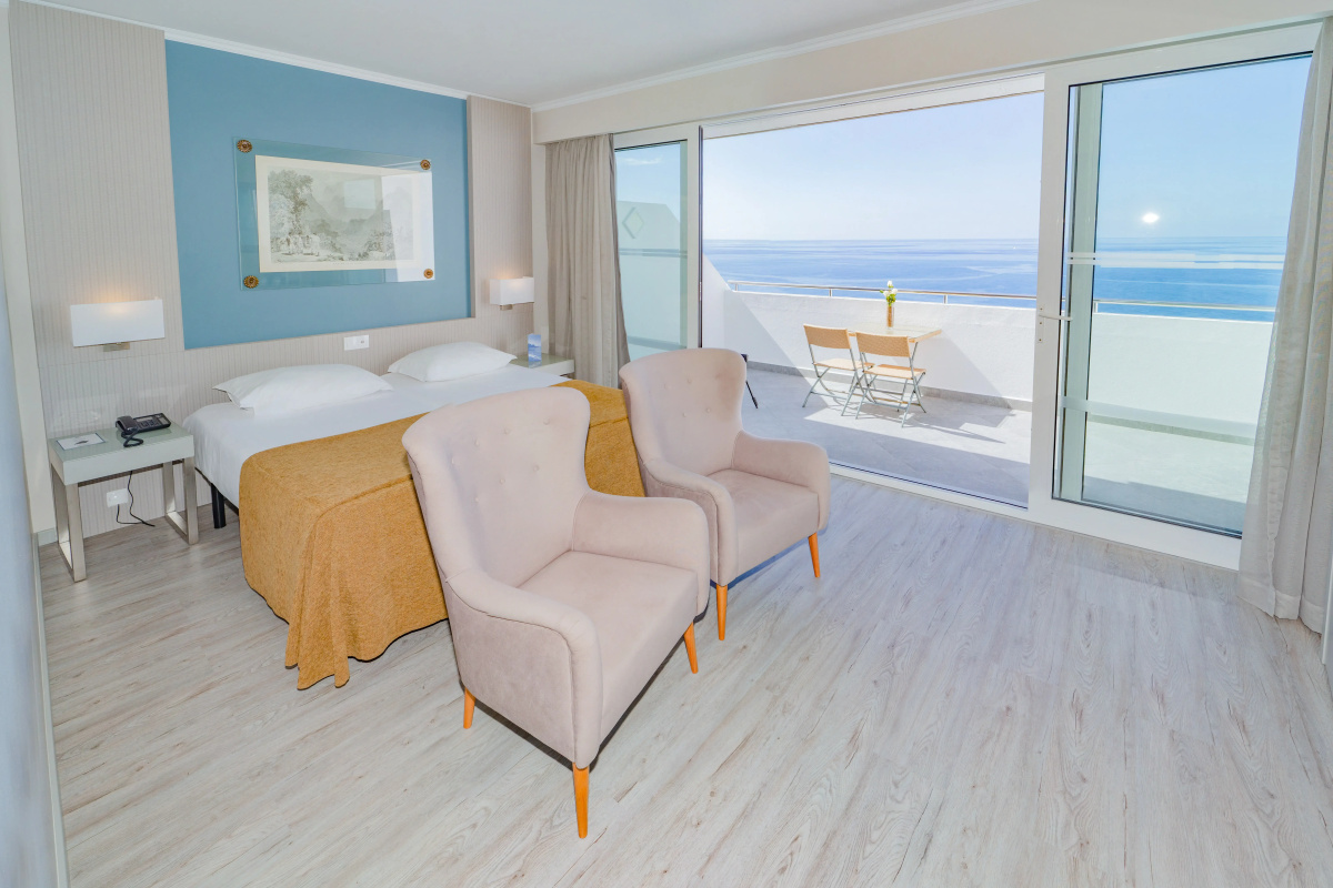 Hotel Orca Praia