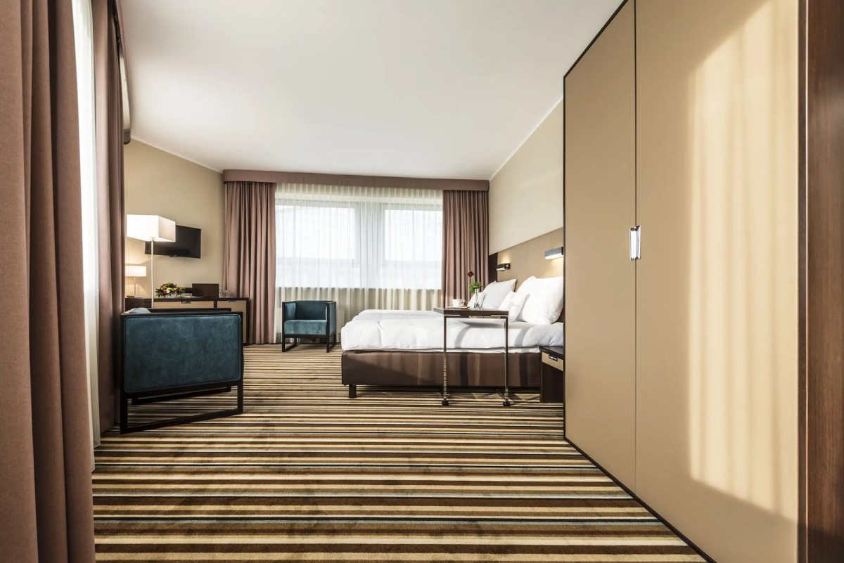 Hotel Victor Pruszków DeSilva