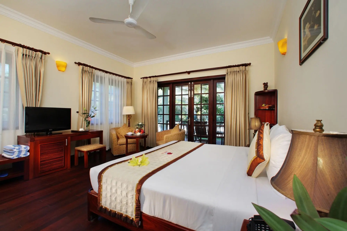 Golden Coast Resort and Spa