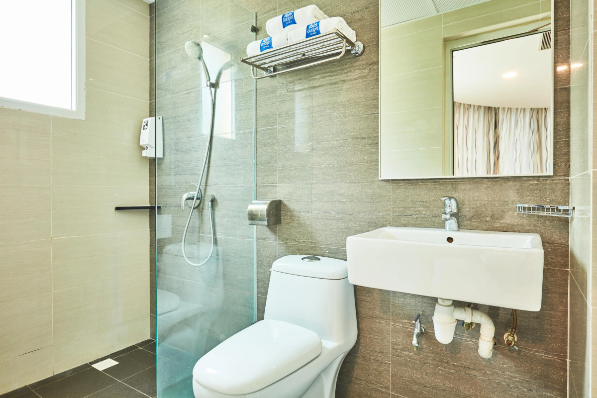 Ibis Budget Singapore Crystal