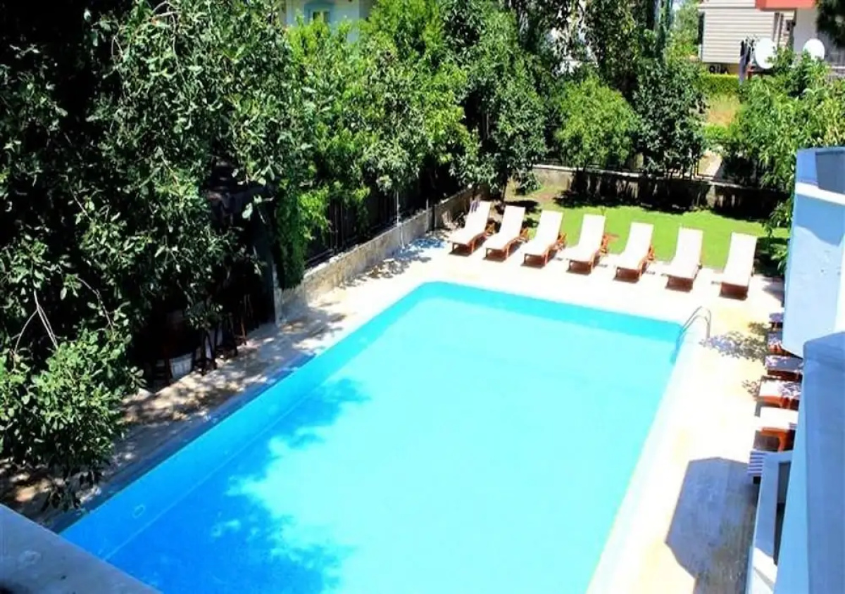 Mese Hotel