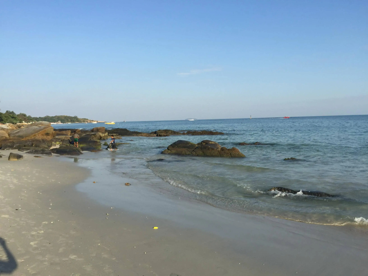 Sea Breeze Resort