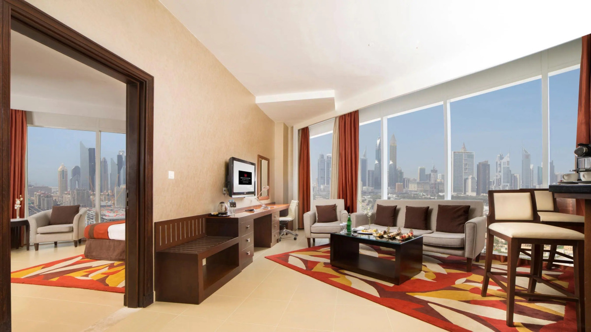 Отель Millennium Central Downtown