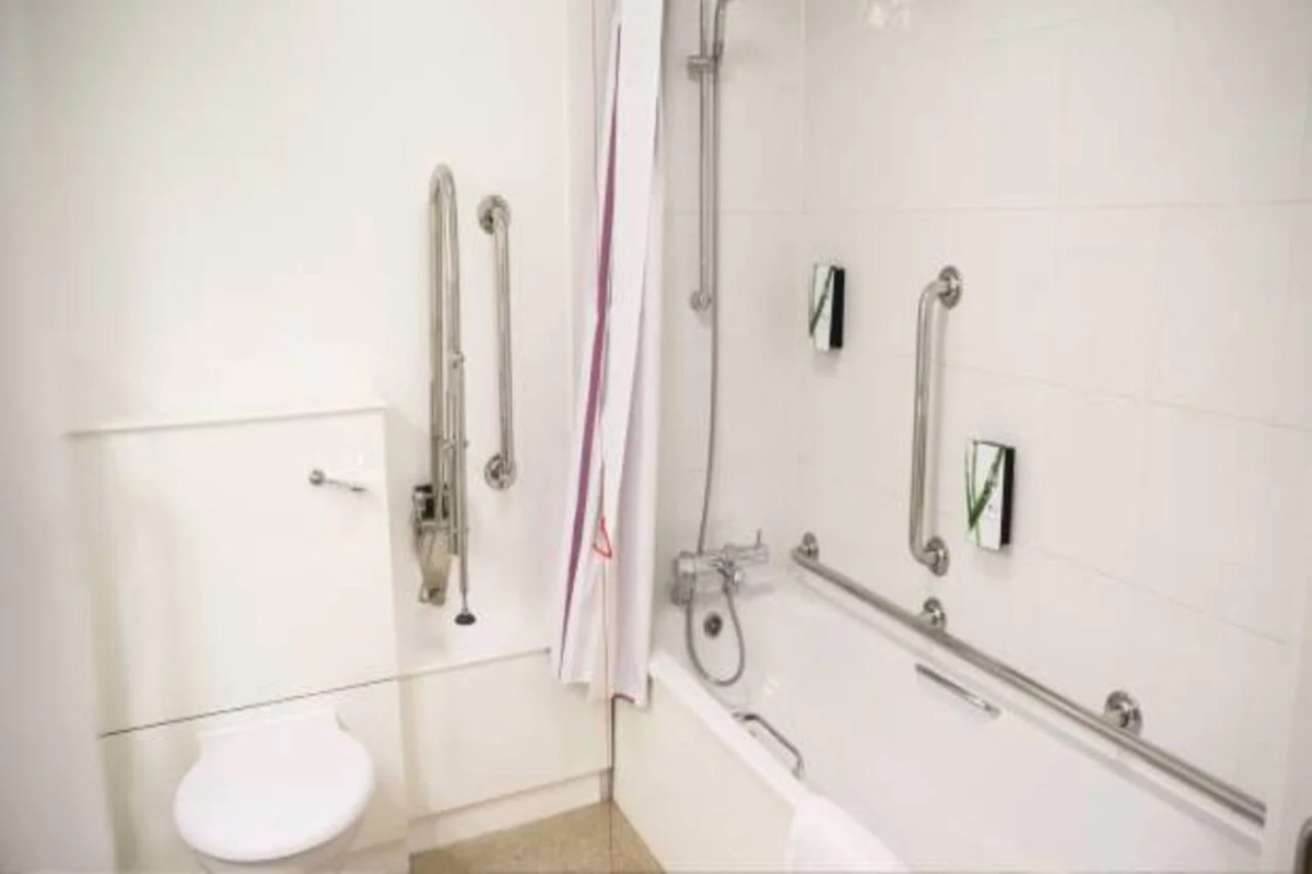 Premier Inn Glasgow City - George Square