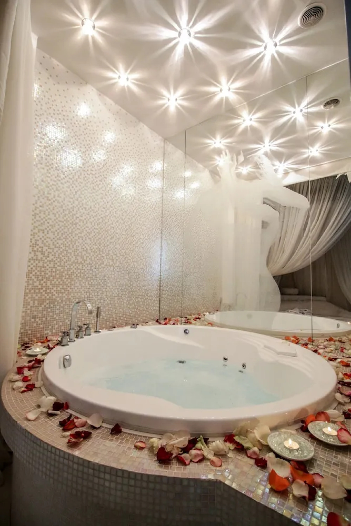 Deluxe Hotel «Купава»