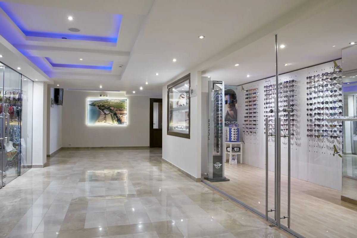 Anthemus Sea Beach Hotel & Spa