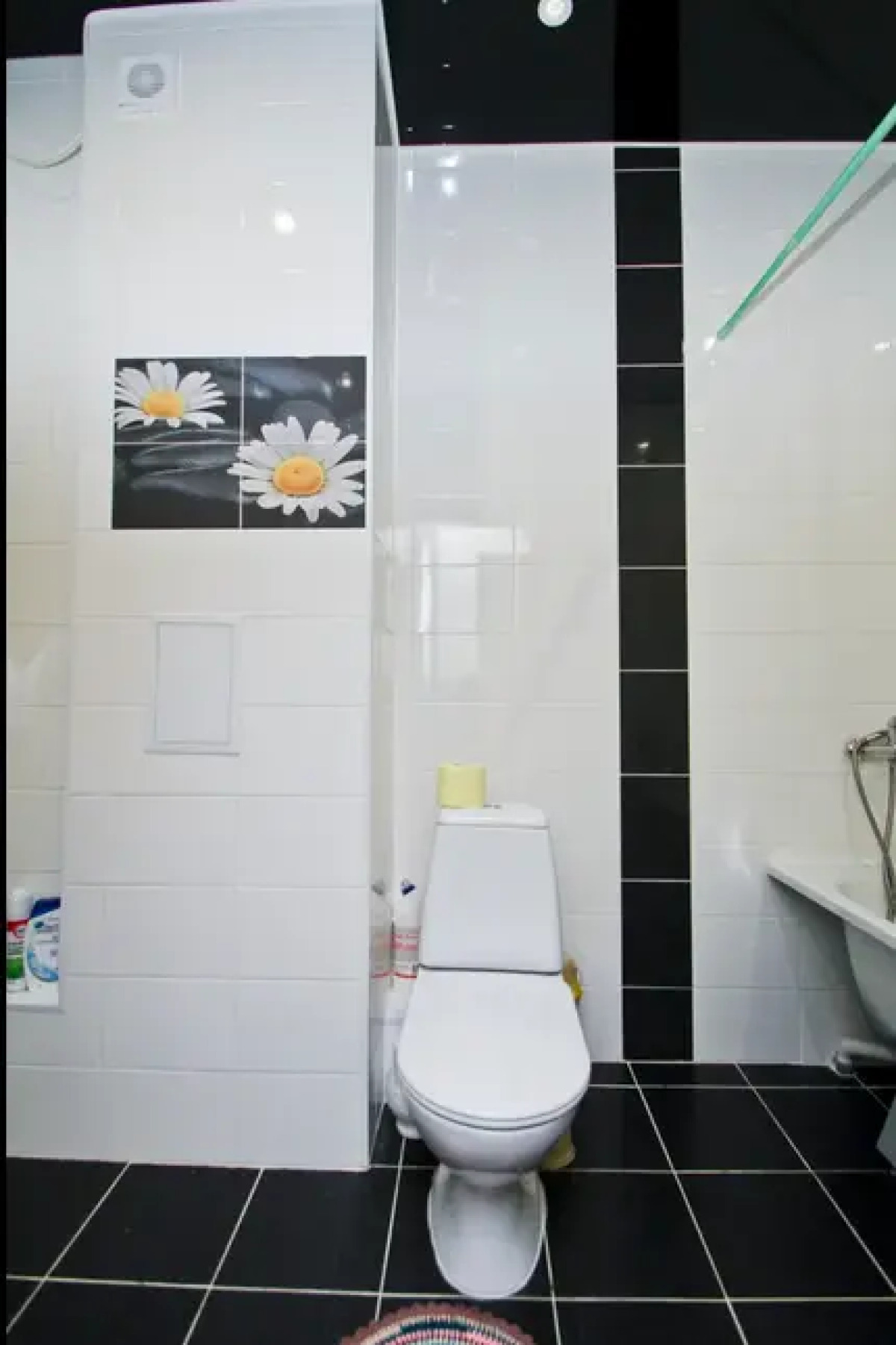 Сургутские квартиры на улице Александра Усольцева 26