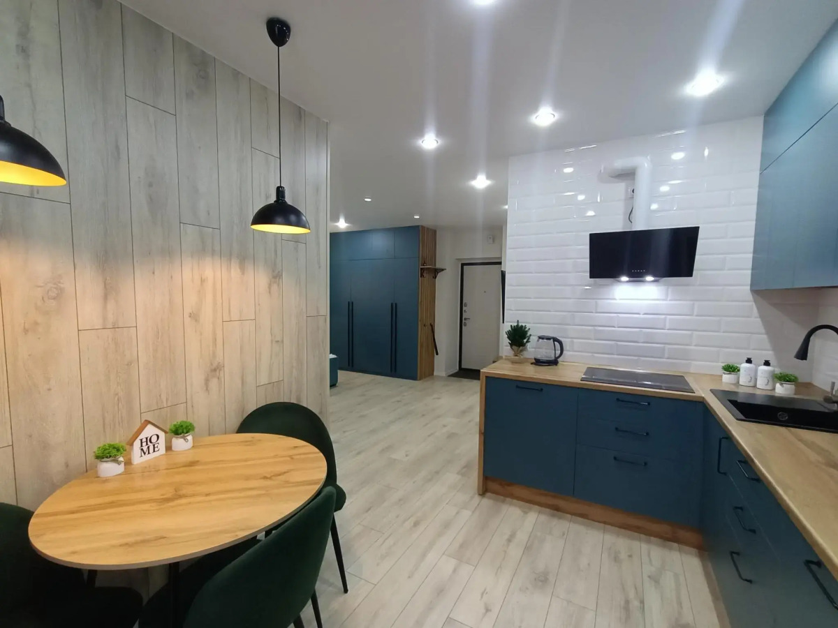 Апартаменты на бульваре Кузьмина 15