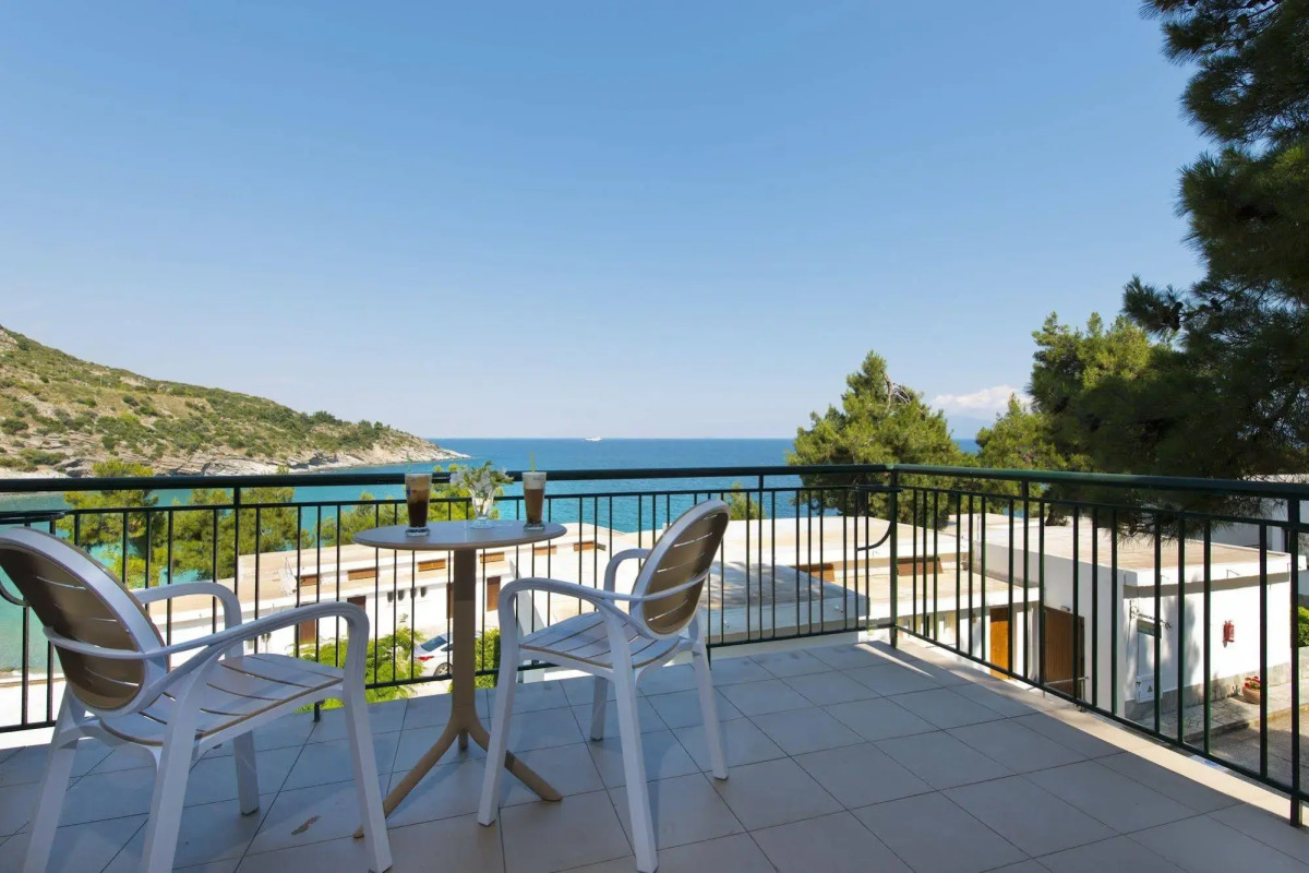 Отель Bomo Tosca Beach