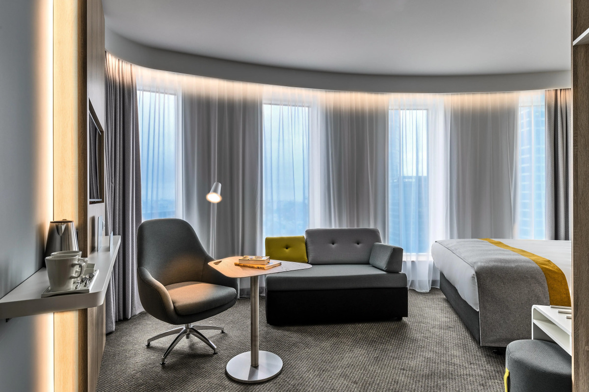 Holiday Inn Express Warsaw - The HUB by IHG