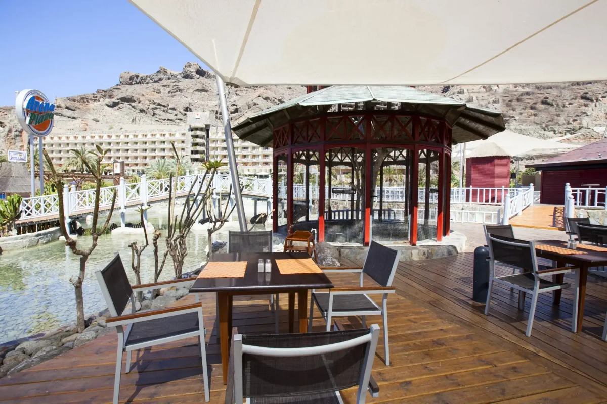 LIVVO Lago Taurito Hotel & Aquapark All Inclusive