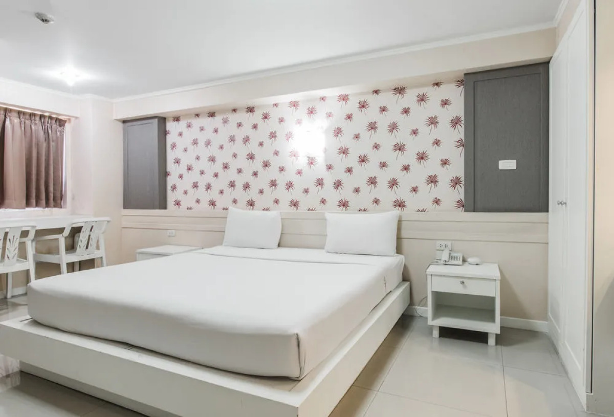 Convenient Park Bangkok Hotel