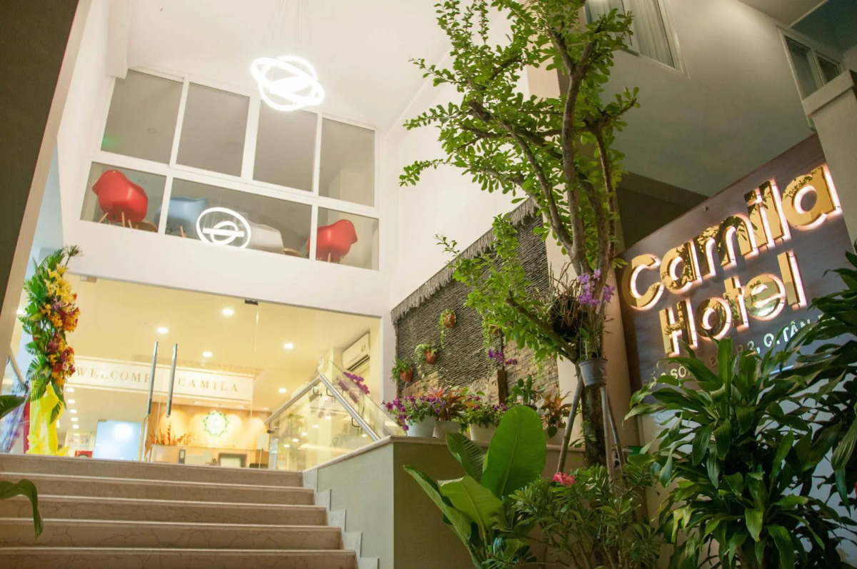 Camila Airport Hotel