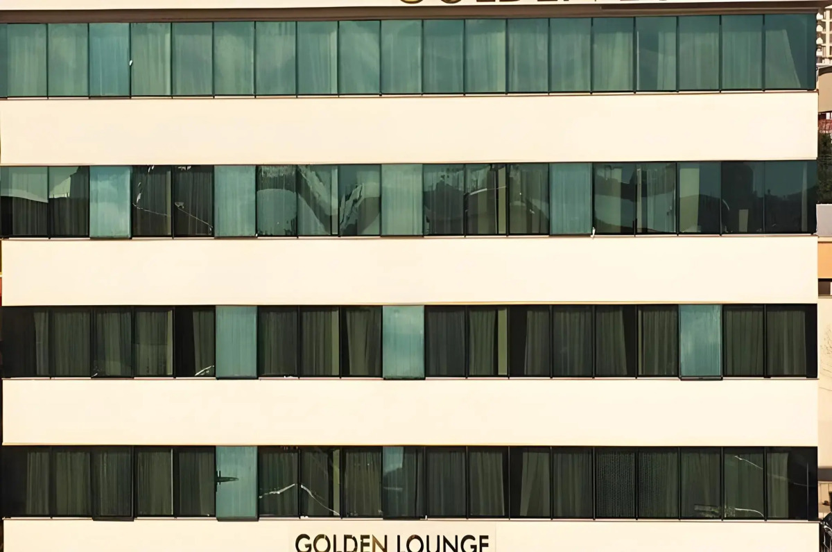 Golden Lounge Hotel