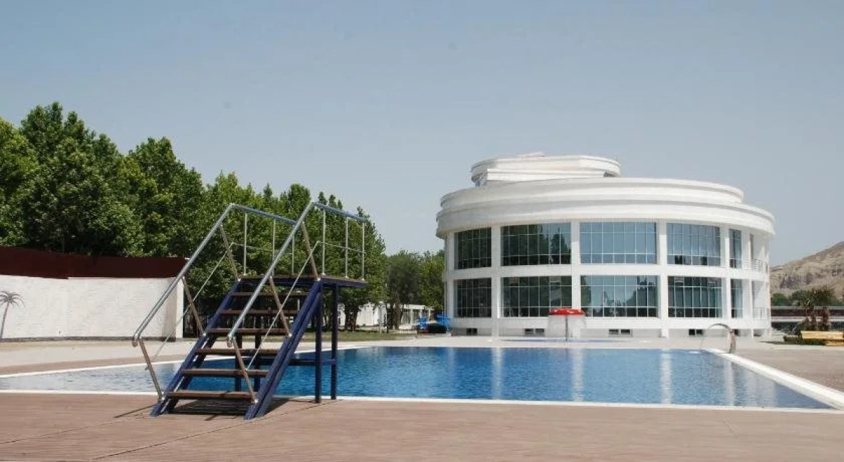 Agsaray Deluxe Hotel