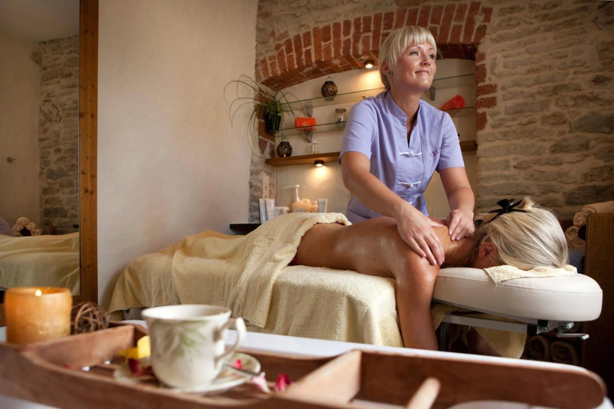 Загородный клуб и spa-центр усадьбы Вихула