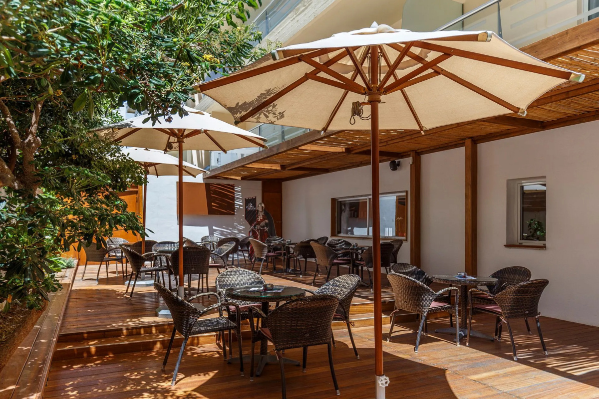 Athena Hotel