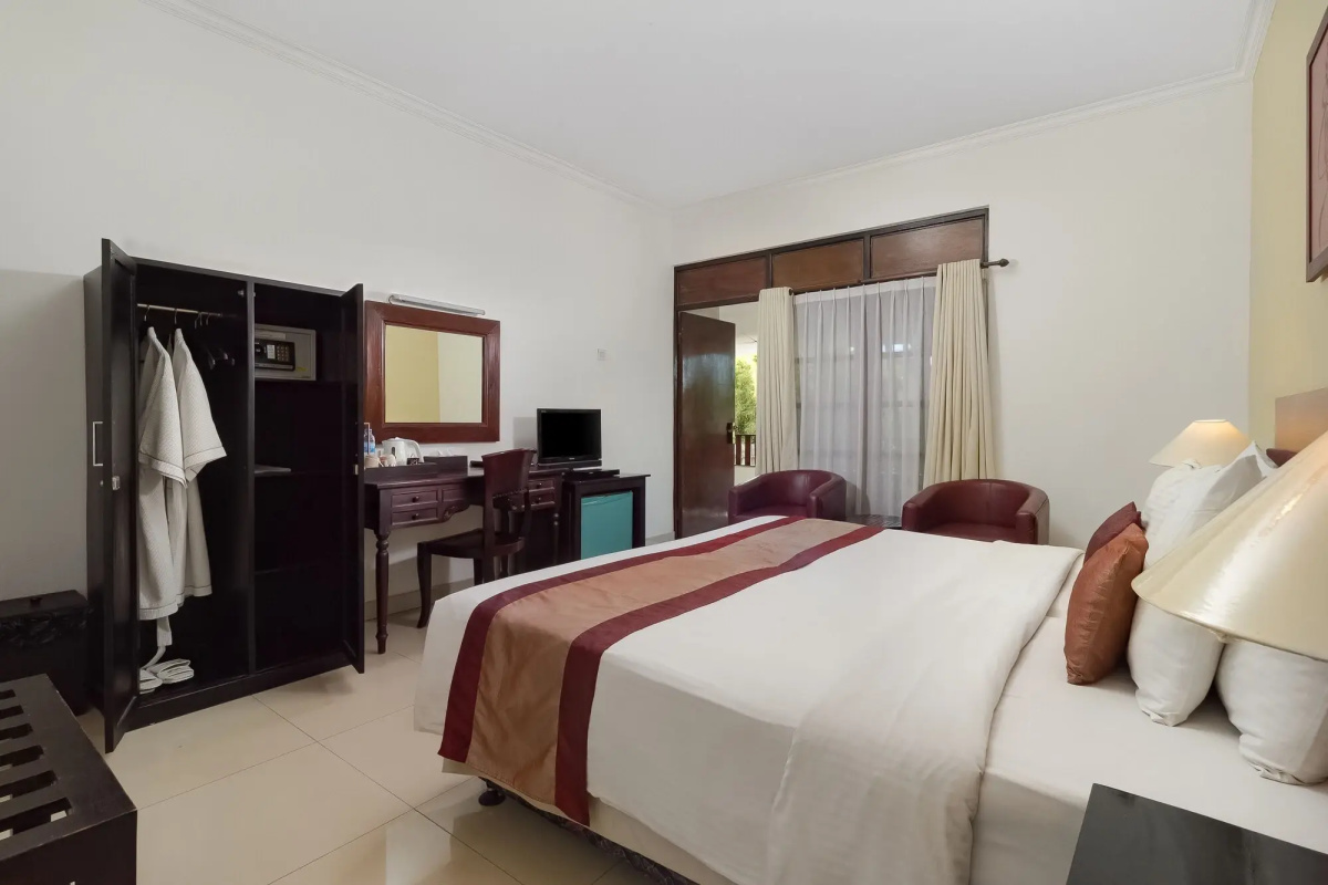 Sarinande Hotel