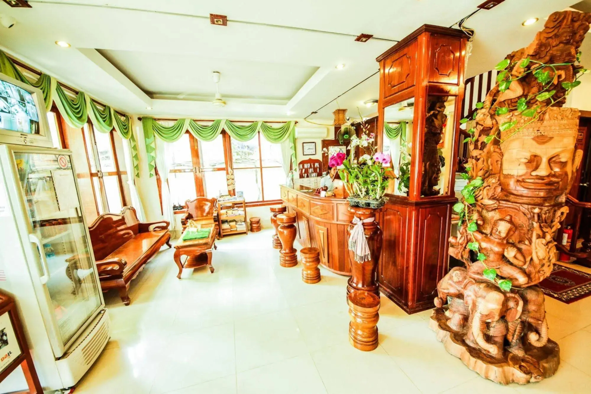Siem Reap Riverside Hotel