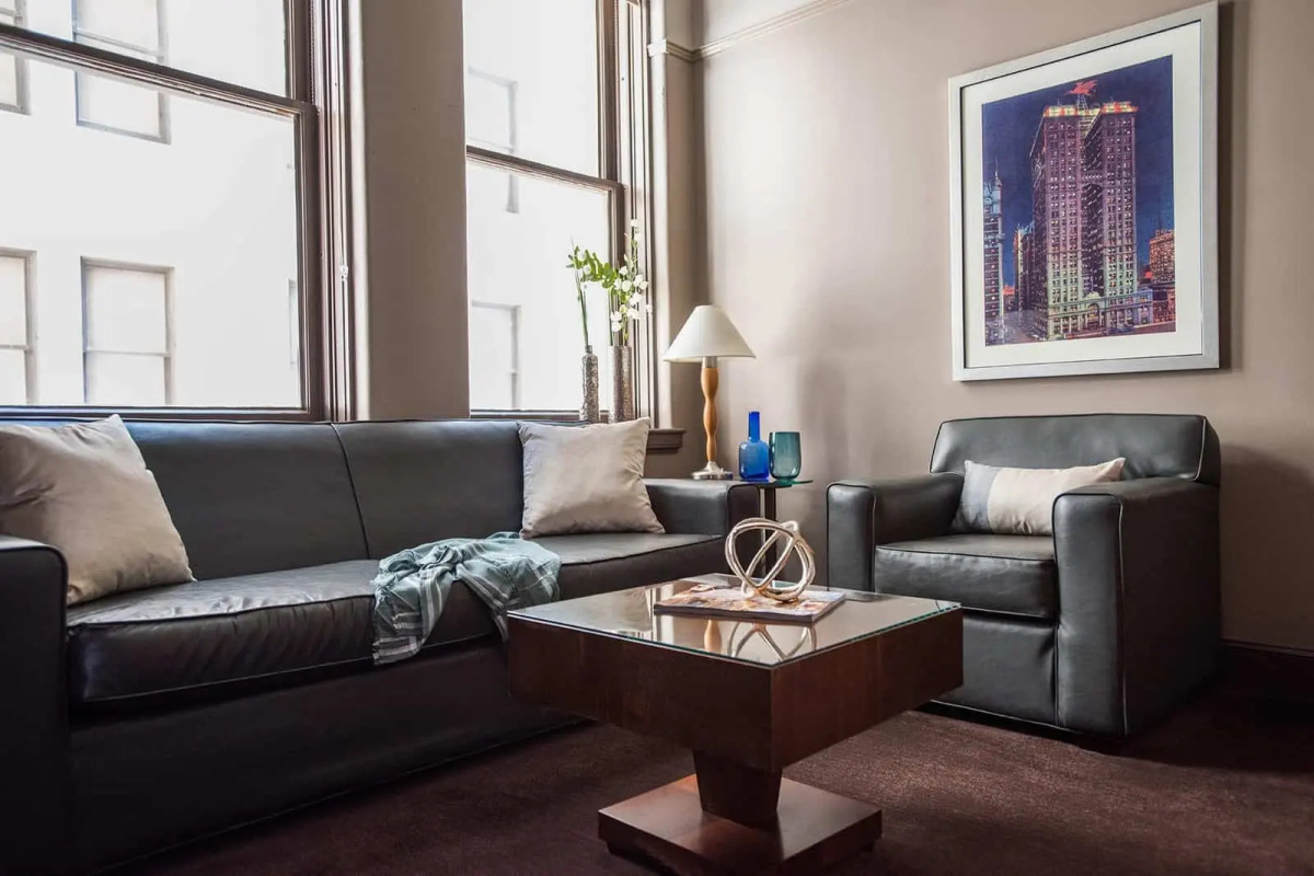 Magnolia Hotel Dallas Downtown