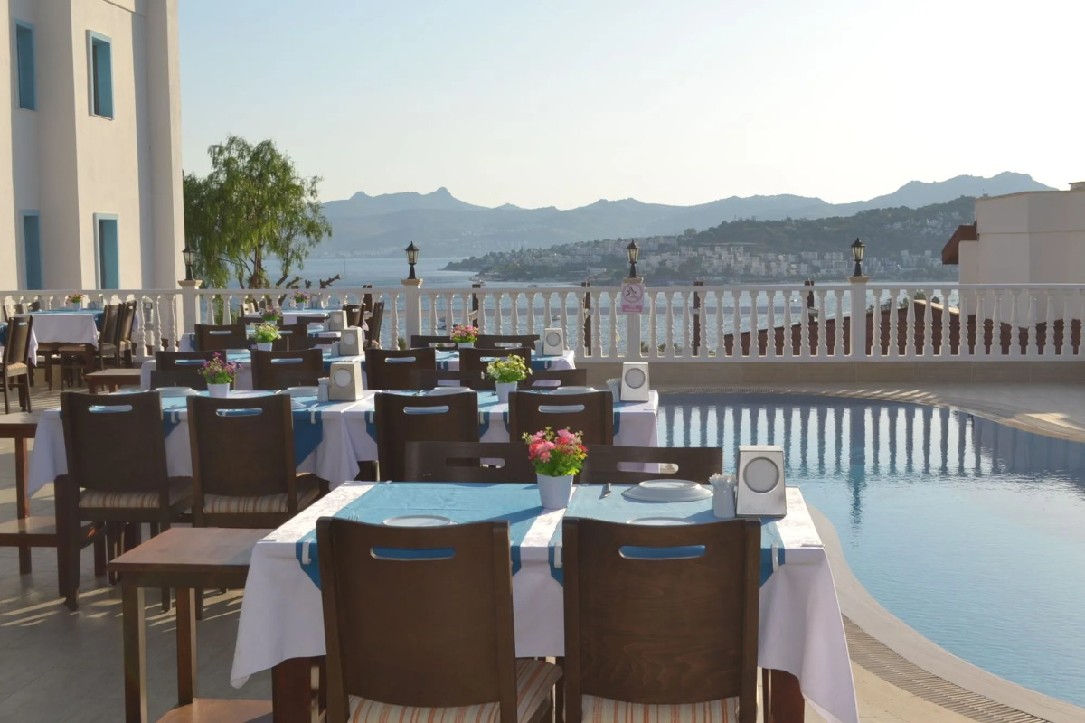 Queen Boutique Hotel