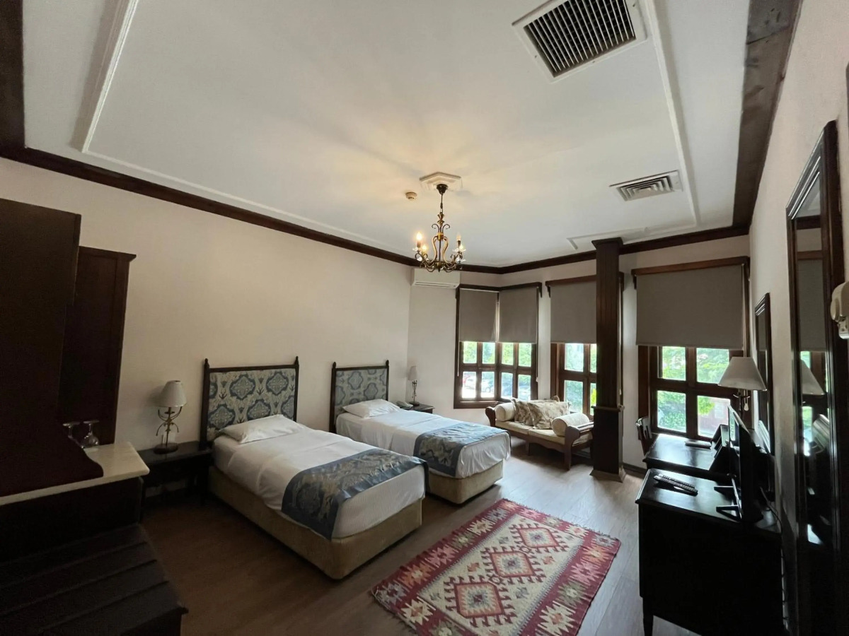 Otanti̇k Club Hotel & Spa