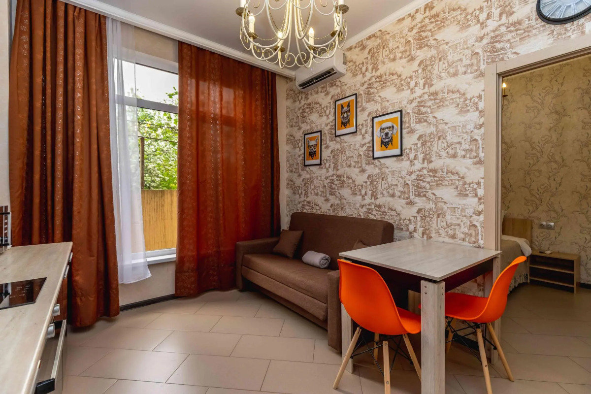 Море апартаментов в переулке Кувшинок