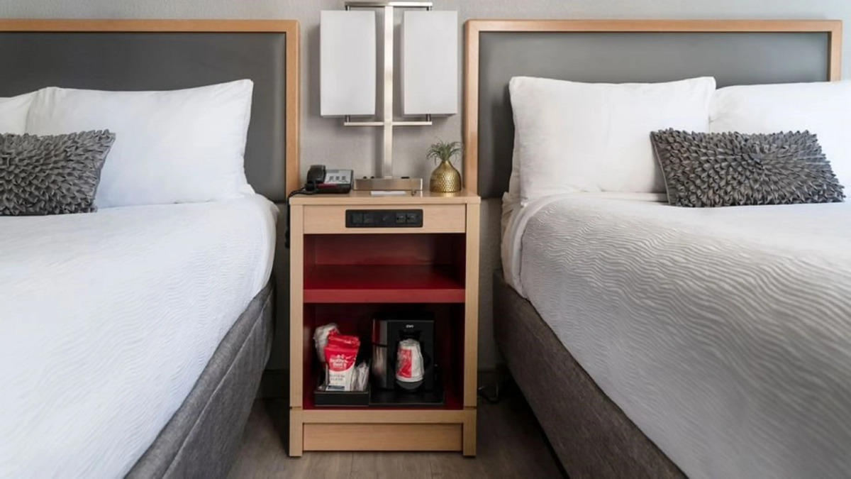 Hotel Saint Clair- Magnificent Mile