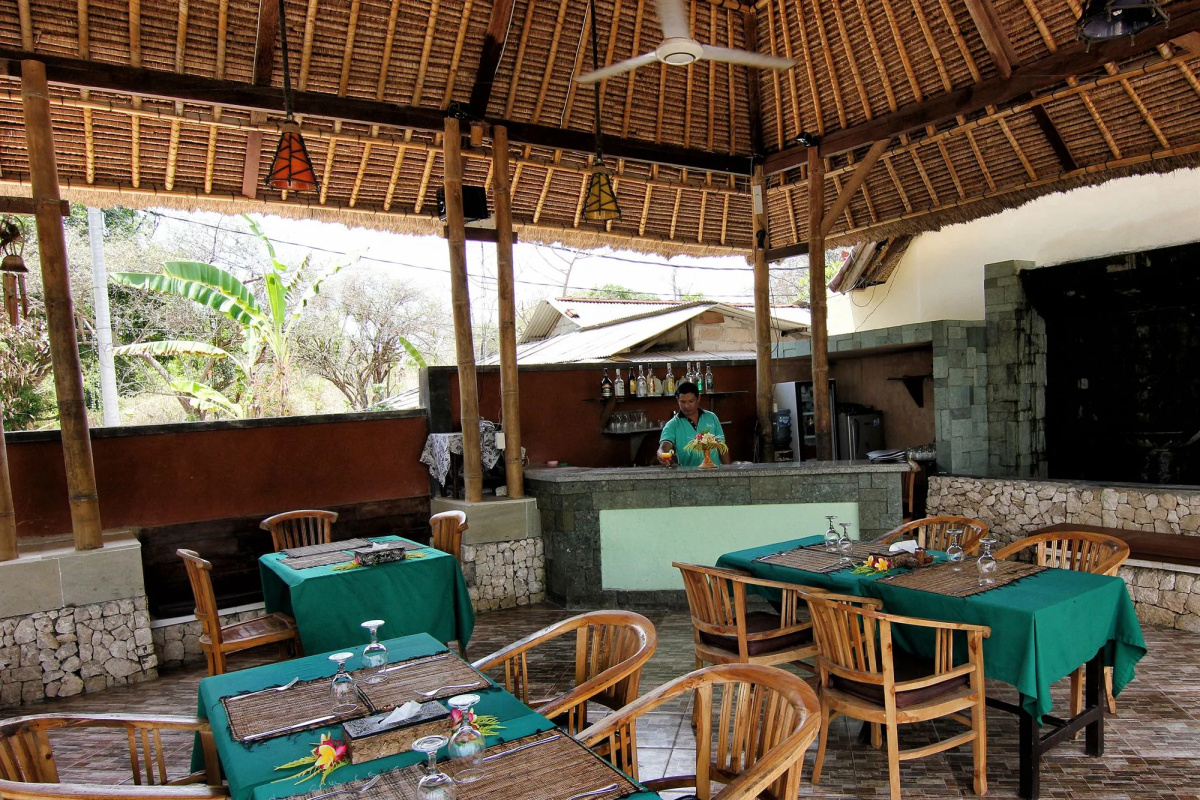 The Tanis Beach Resort Nusa Lembongan