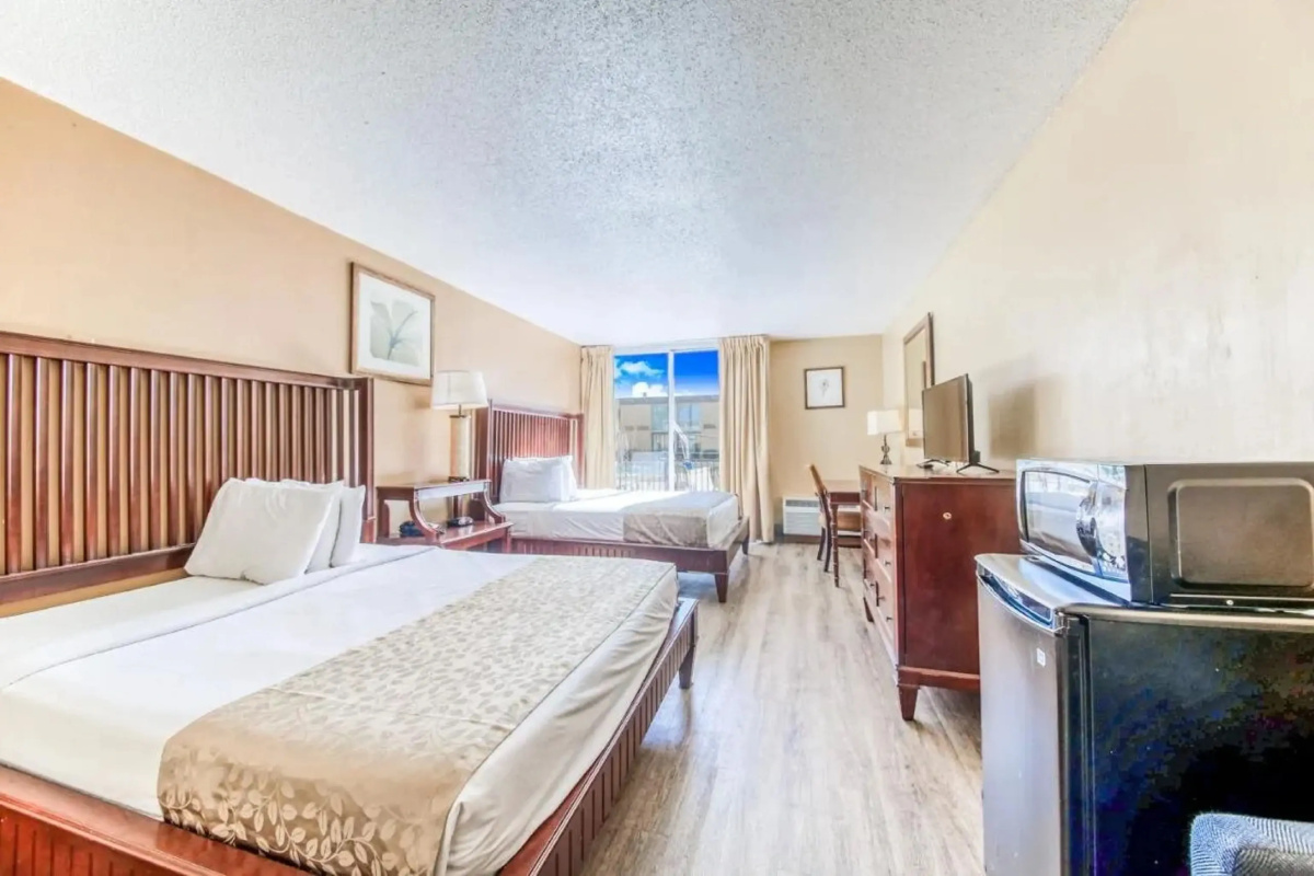 Floridian Express Hotel