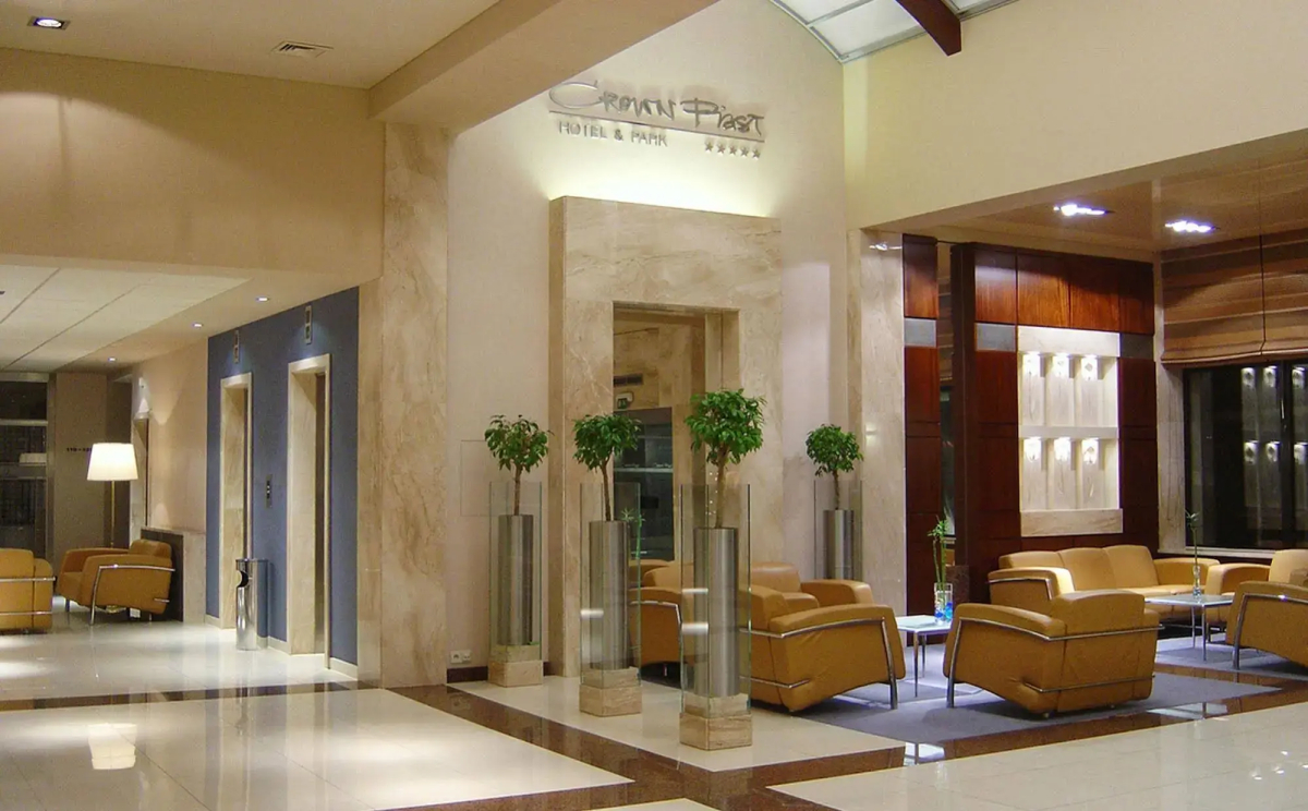 Booking Hotel & Spa